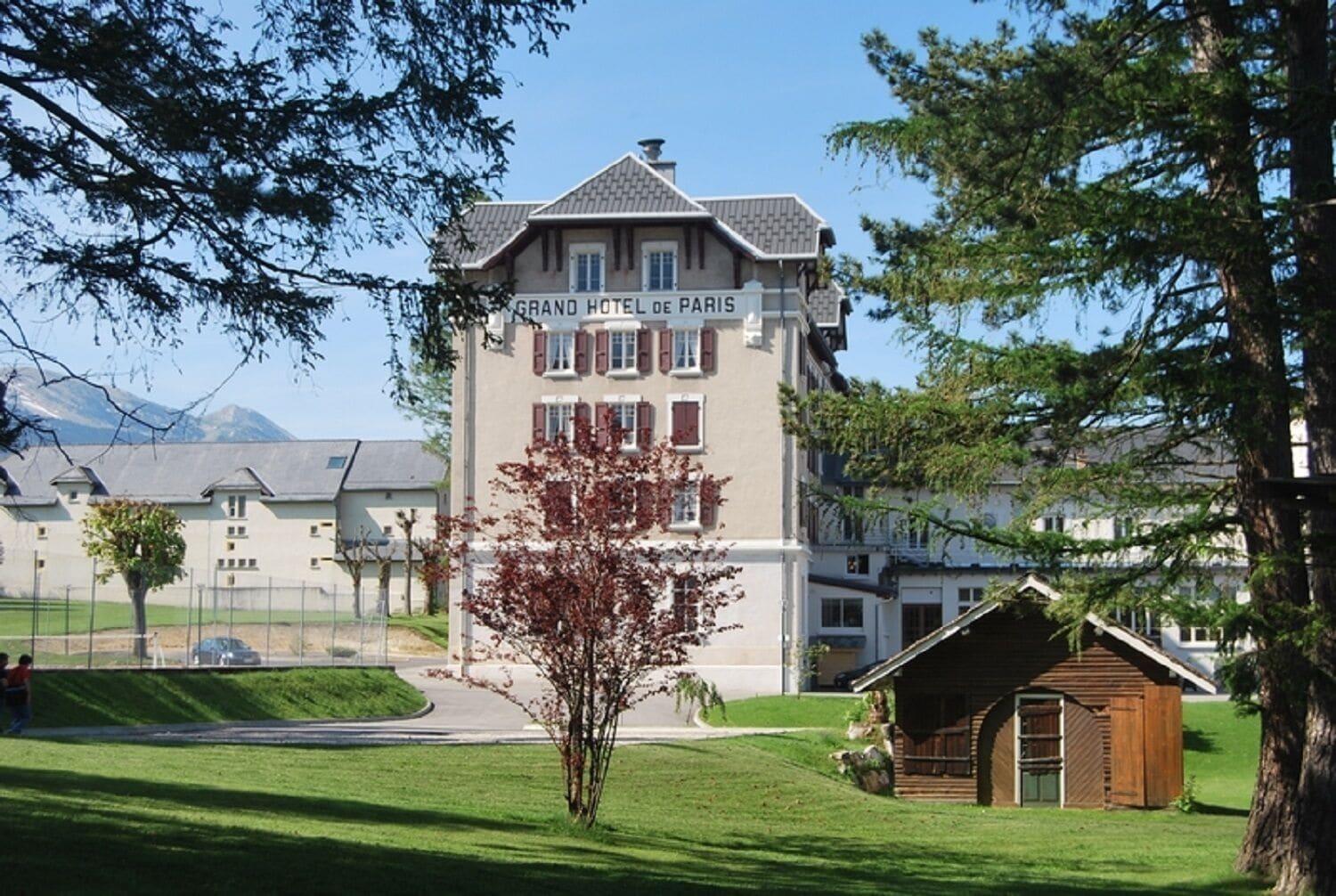 Western Grand De Paris & 3* Villard-de-Lans