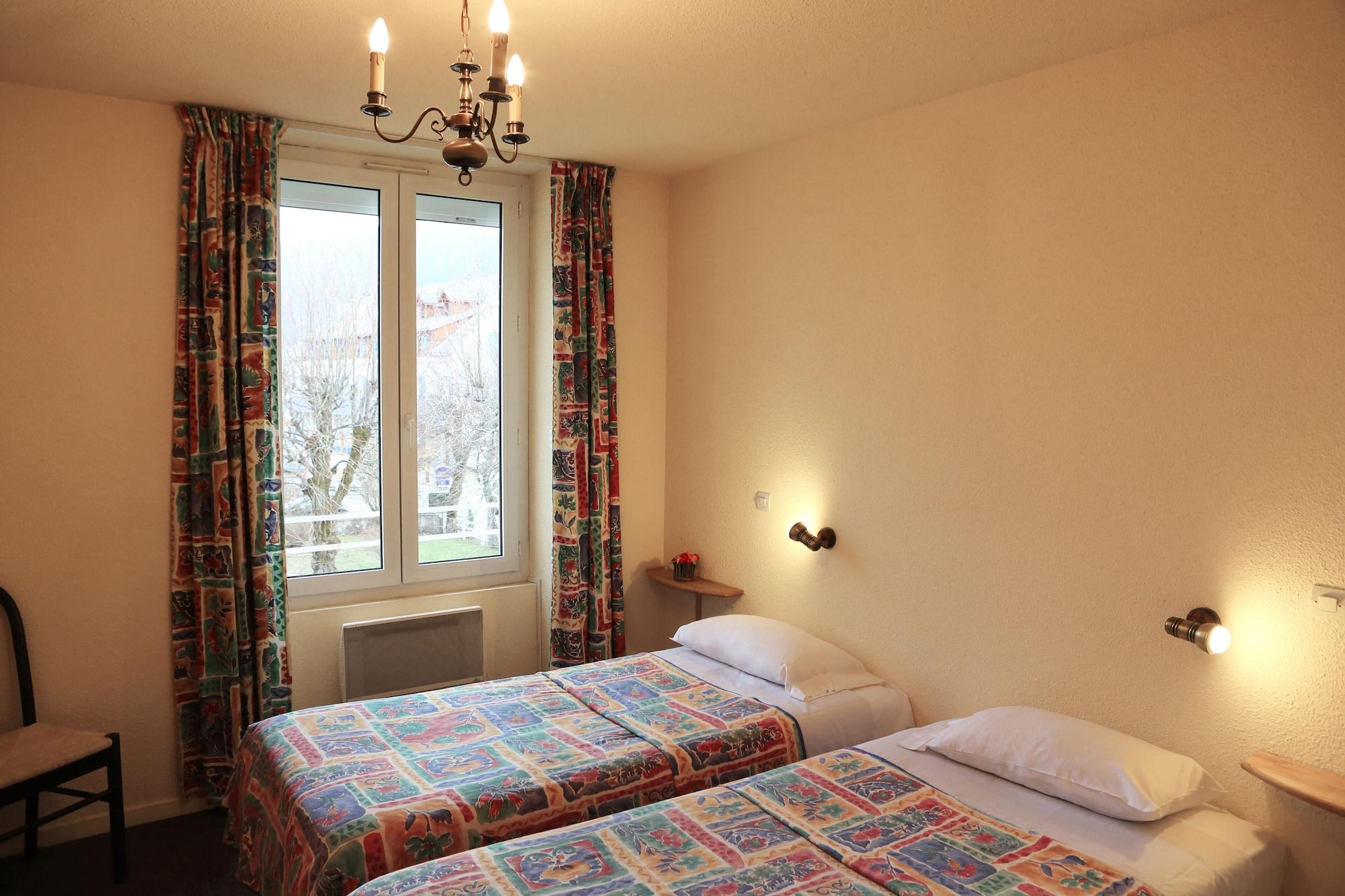 Western Grand De Paris & 3* Villard-de-Lans