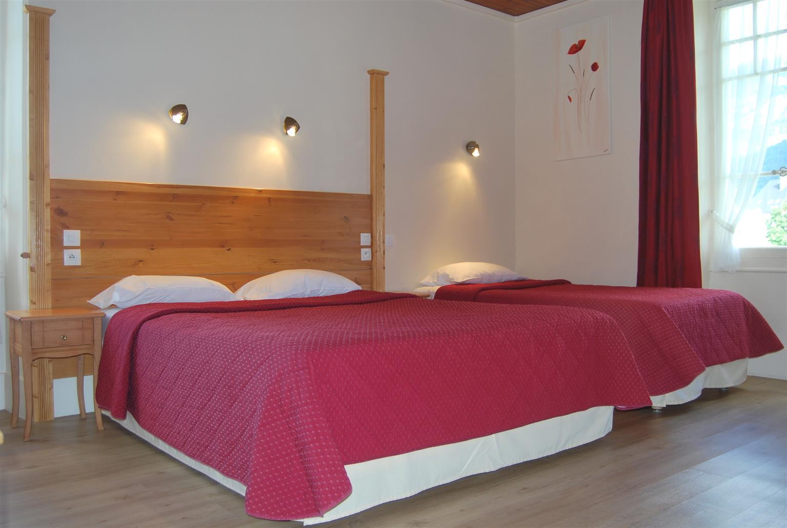 Western Grand De Paris & Hotel 3*