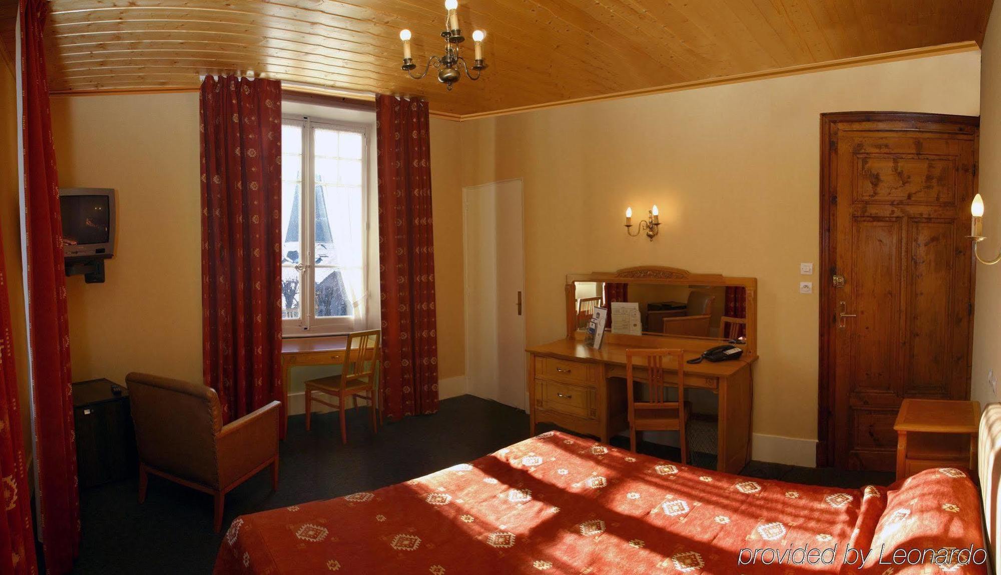 Western Grand De Paris & Villard-de-Lans
