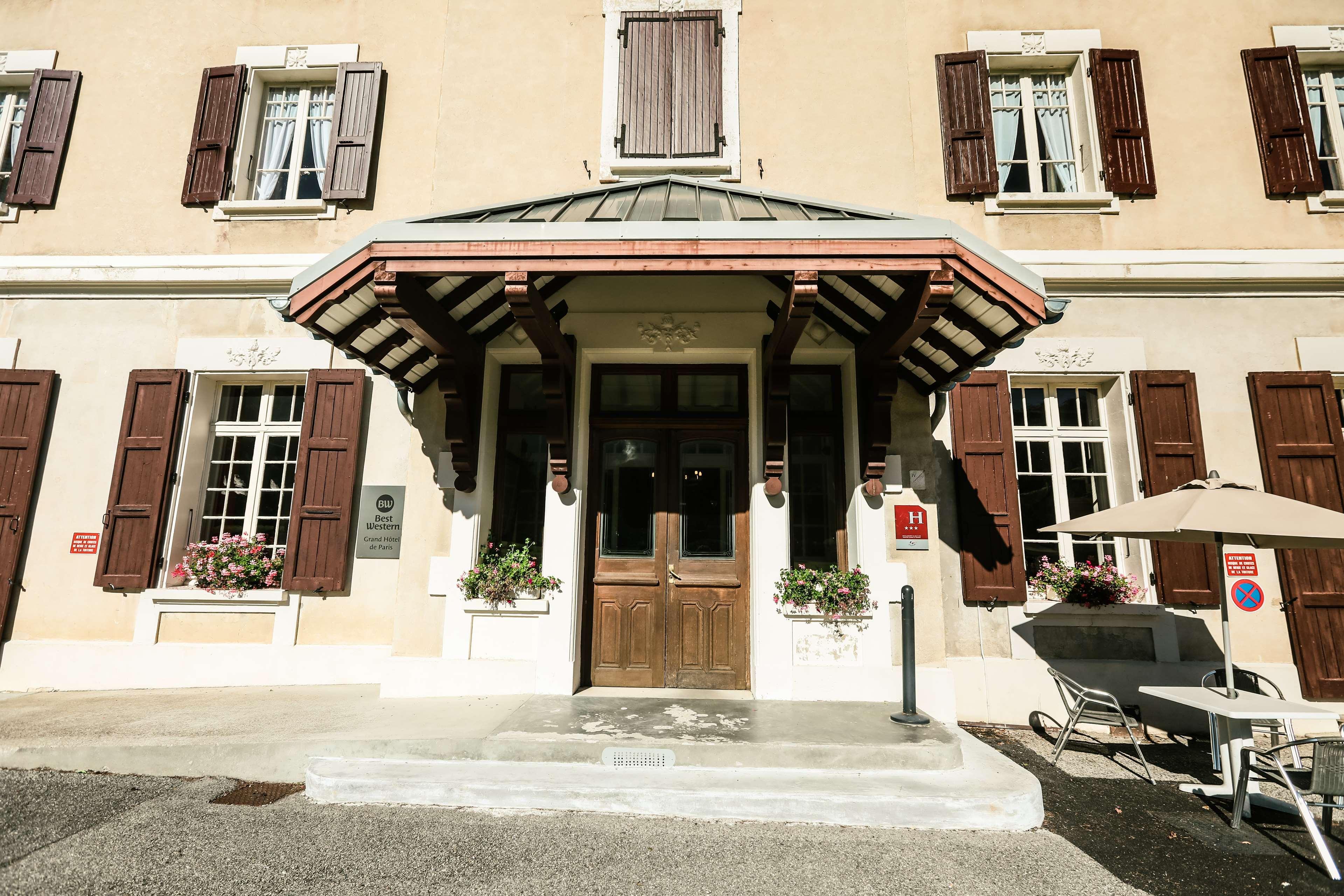 Western Grand De Paris