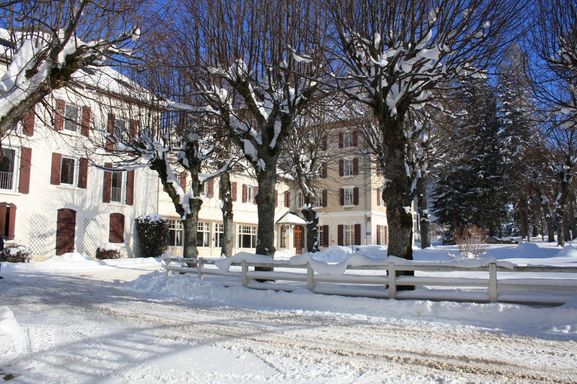 Western Grand De Paris